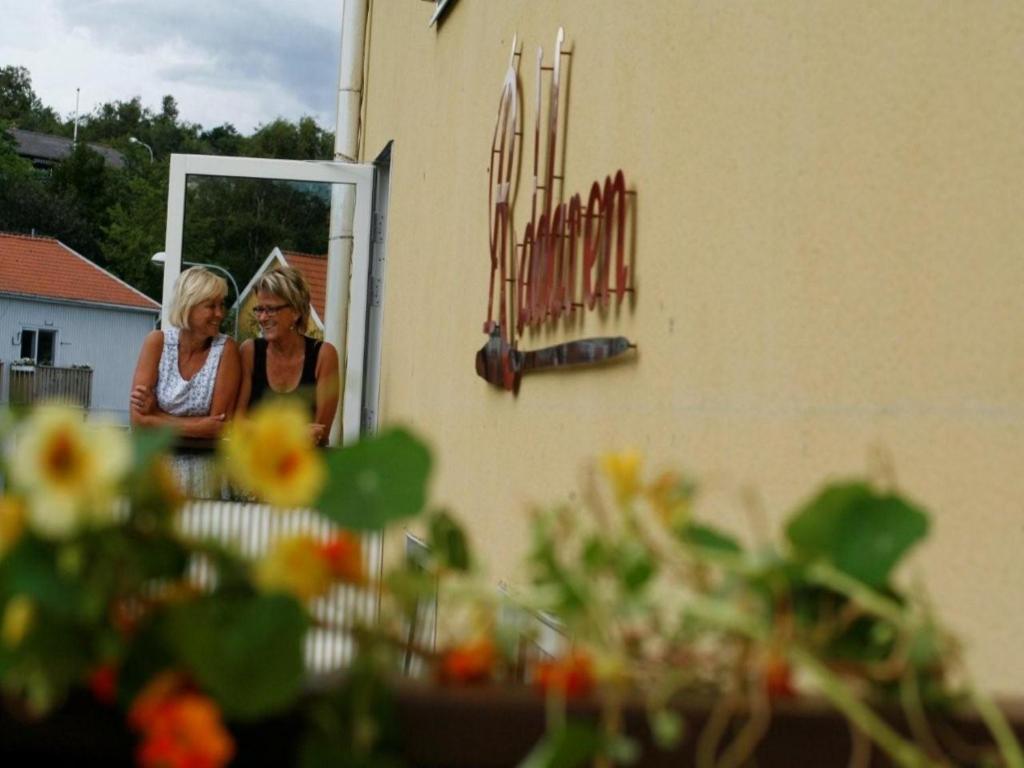 Hostel Roddaren Strömstad Екстериор снимка