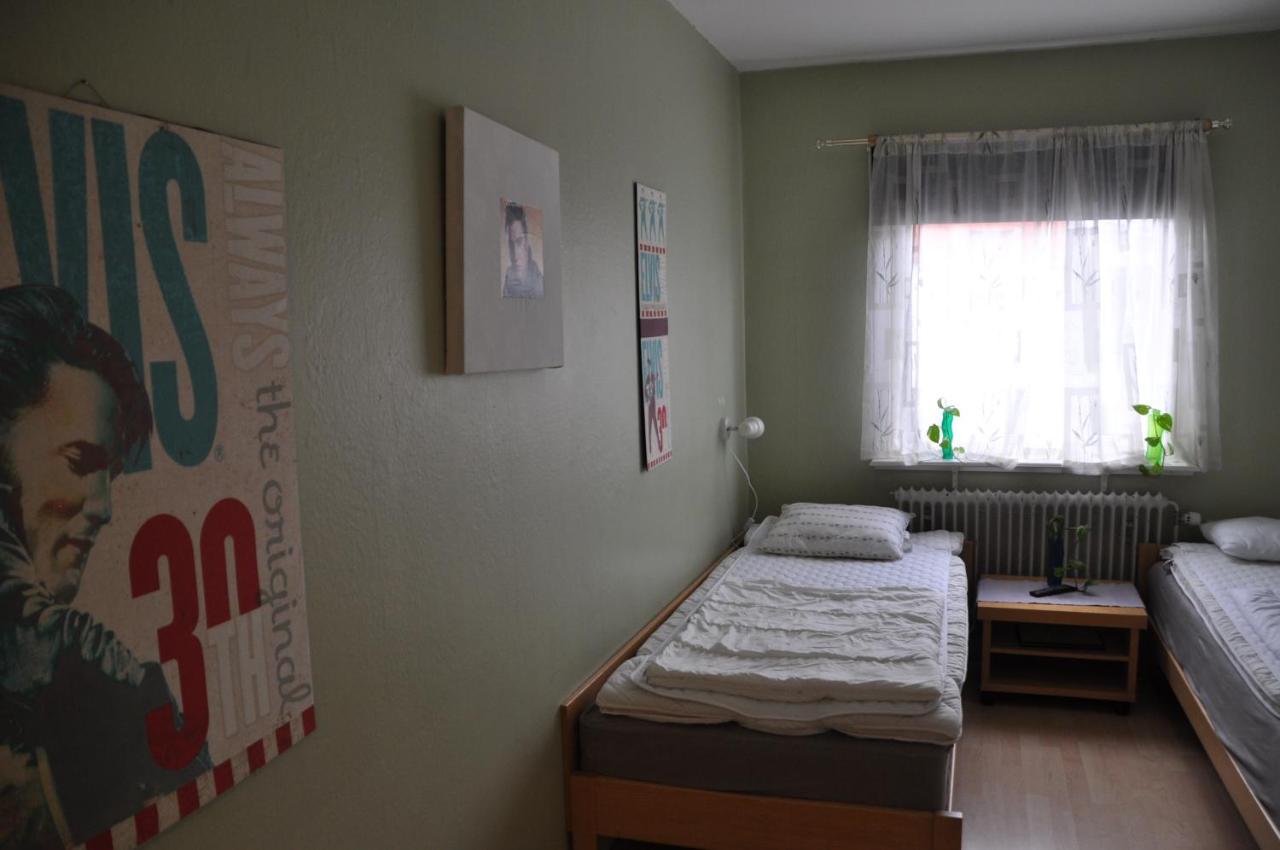 Hostel Roddaren Strömstad Екстериор снимка